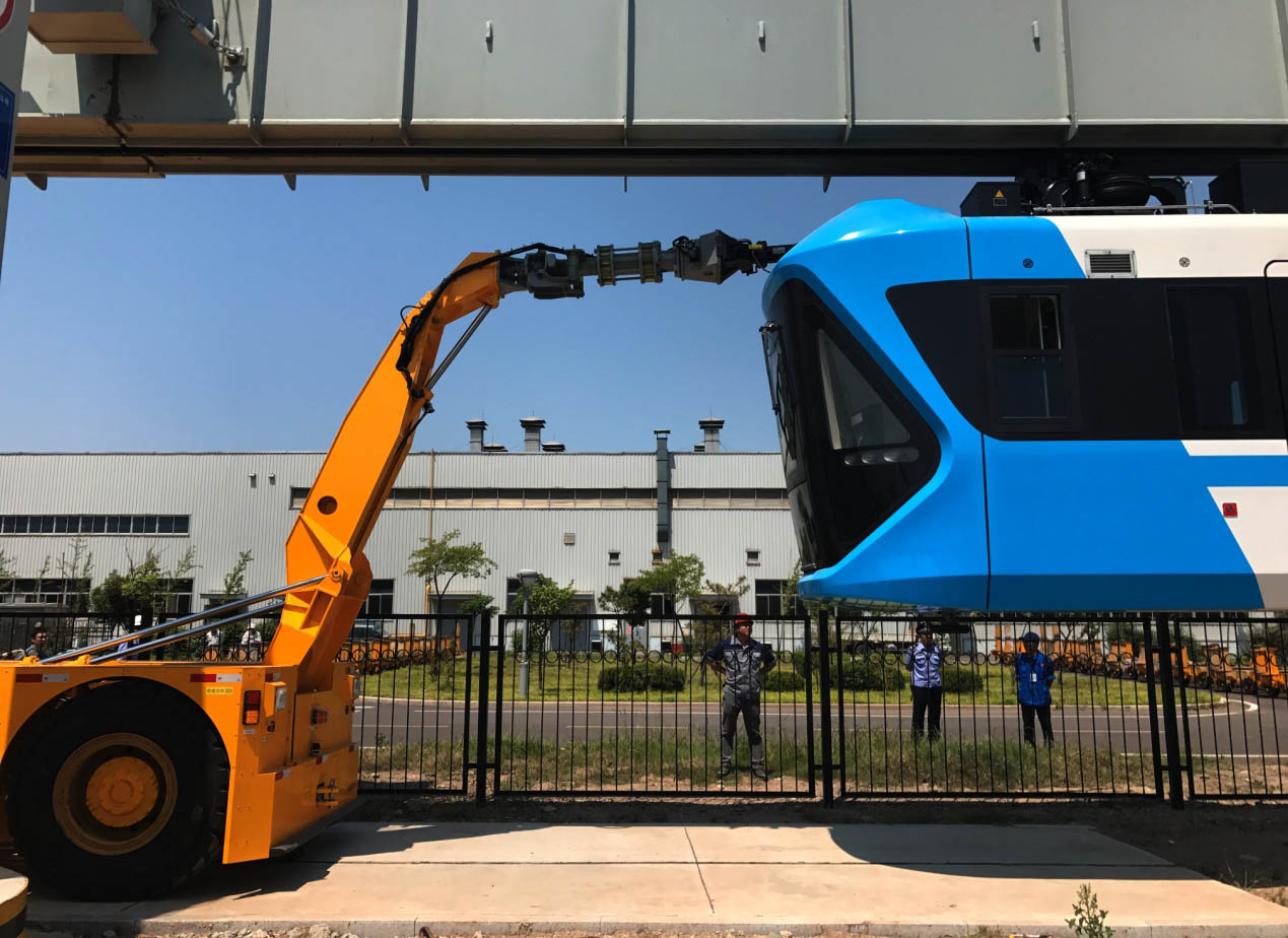 成都爱游戏（ayx）中国官方网站空轨列车专用调拉车-1.jpg