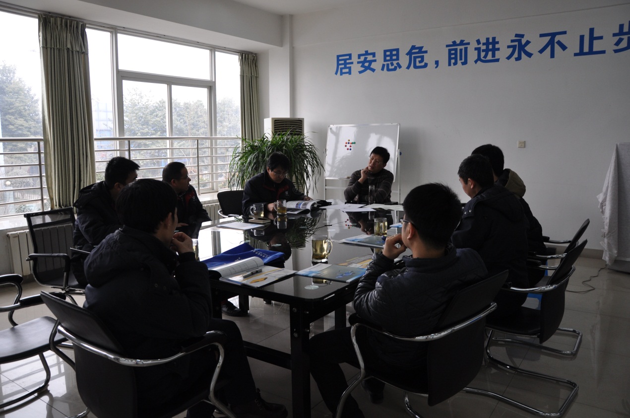 中航工业成飞集团工程师一行到访爱游戏（ayx）中国官方网站公司-2.jpg
